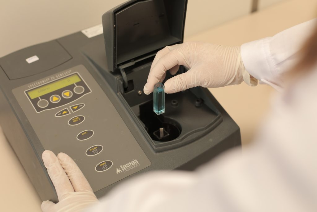 espectrofotómetro